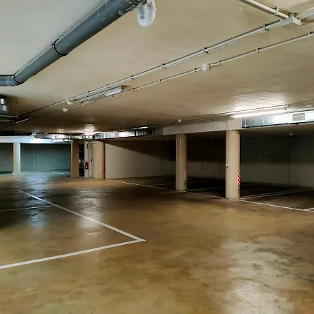 Eco-apartments La Marineda * 罗萨斯