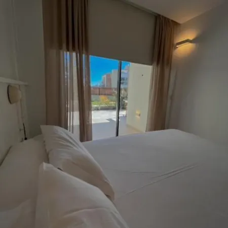 Eco-apartments La Marineda شقة *