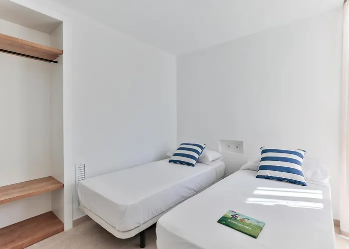 Eco-apartments La Marineda شقة روساس