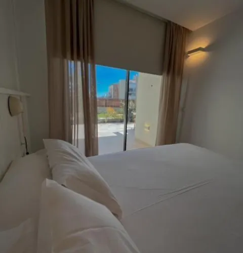 Eco-apartments La Marineda شقة *