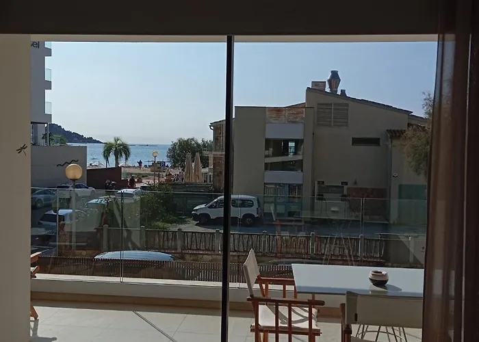 Eco-apartments La Marineda روساس